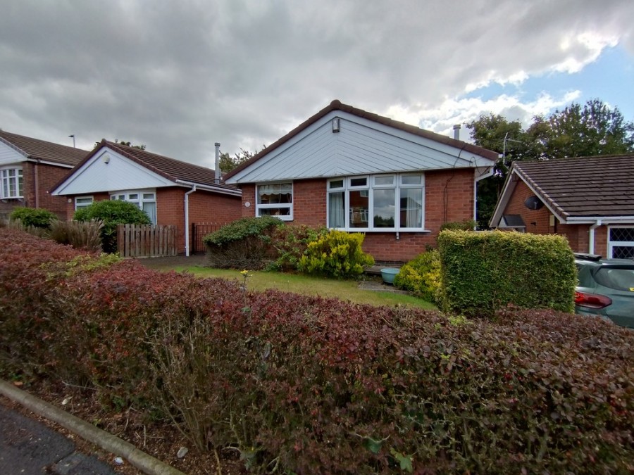 Images for Selbourne Drive, Packmoor, Stoke-on-Trent EAID:49b9316610c762073834153eee719ae7 BID:1