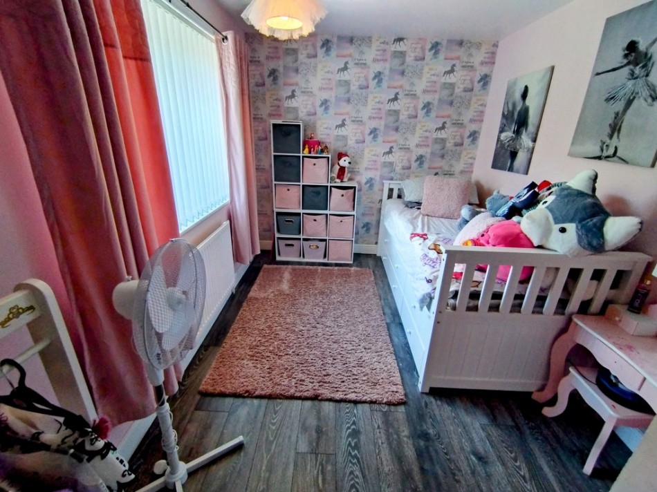 Images for Essex Drive, Kidsgrove, Stoke-on-Trent EAID:49b9316610c762073834153eee719ae7 BID:1