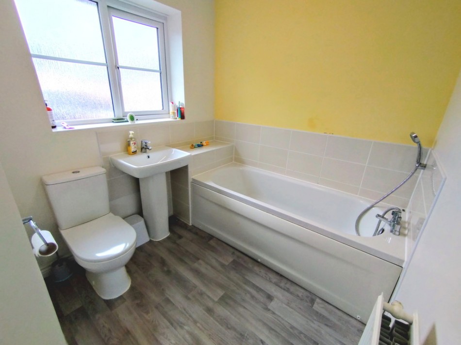 Images for Bambury Drive, Talke, Stoke-on-Trent EAID:49b9316610c762073834153eee719ae7 BID:1