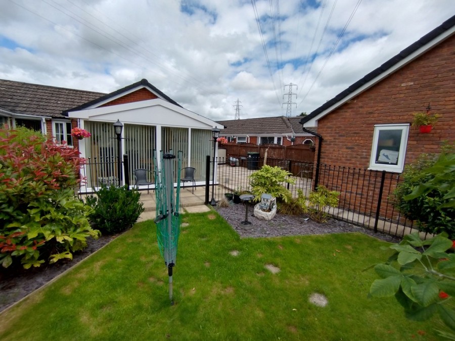 Images for Greysan Avenue, Packmoor, Stoke-on-Trent EAID:49b9316610c762073834153eee719ae7 BID:1