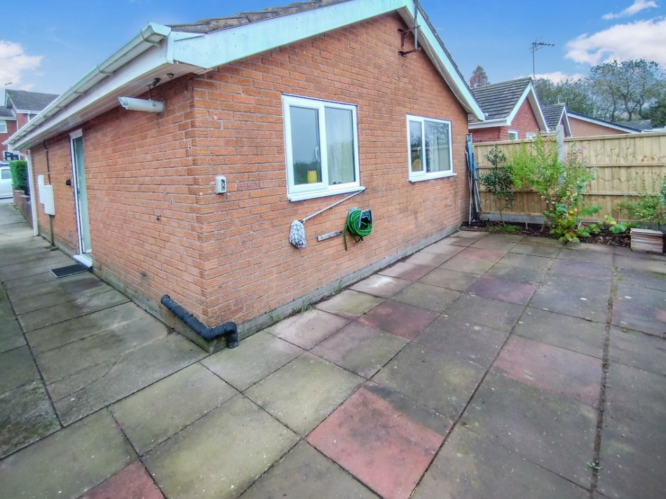 Images for Ryebrook Grove, Stoke-on-Trent EAID:49b9316610c762073834153eee719ae7 BID:1