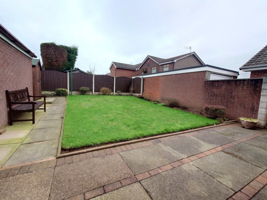 Images for Arran Drive, Packmoor, Stoke-on-Trent EAID:49b9316610c762073834153eee719ae7 BID:1